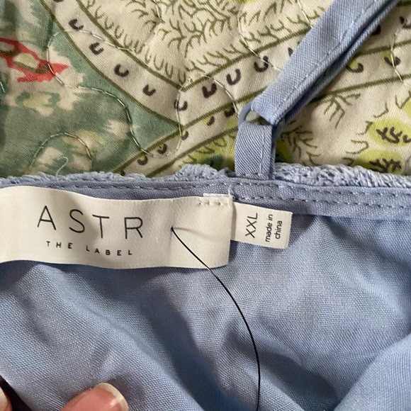 ASTR the Label Lace Midi Dress - Picture 5 of 6